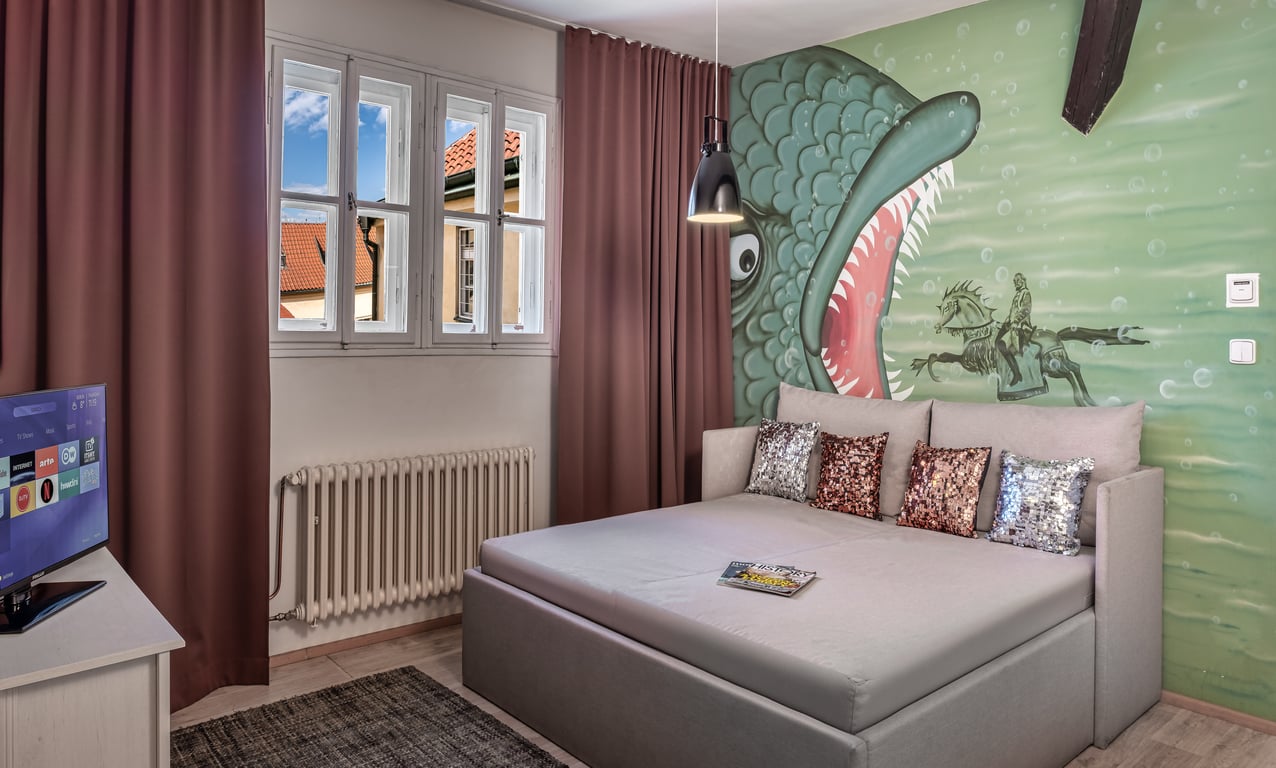 One Bedroom Apartment