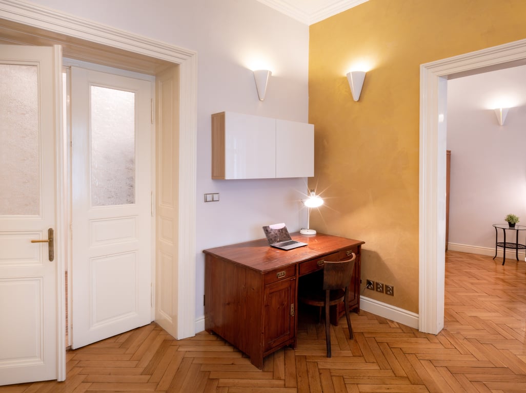 One Bedroom Apartment