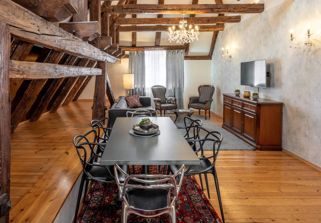Chateau 9 Apartments by Adrez 7