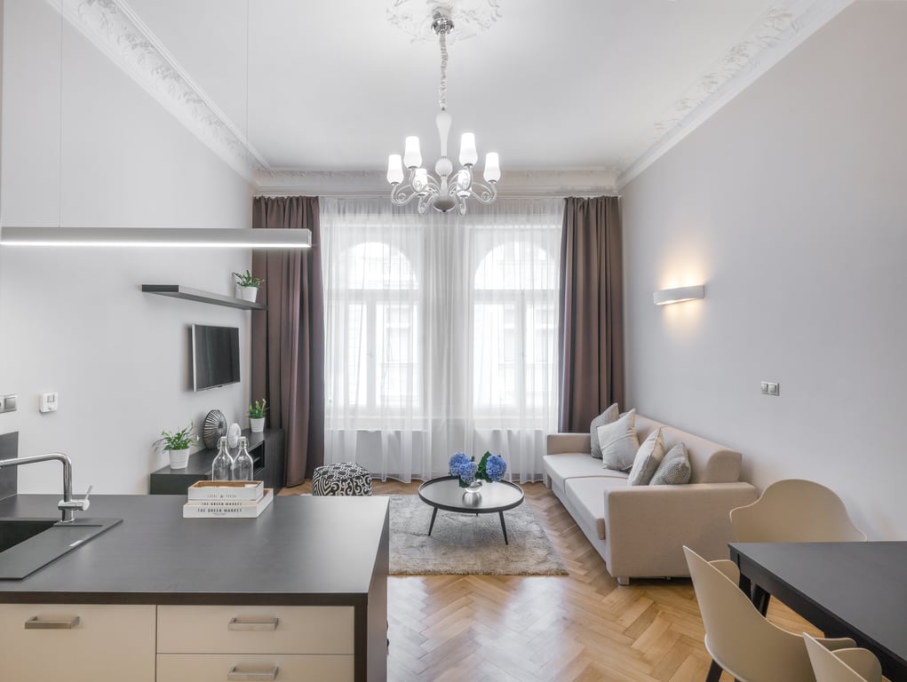Two Bedroom Apartment Maisel