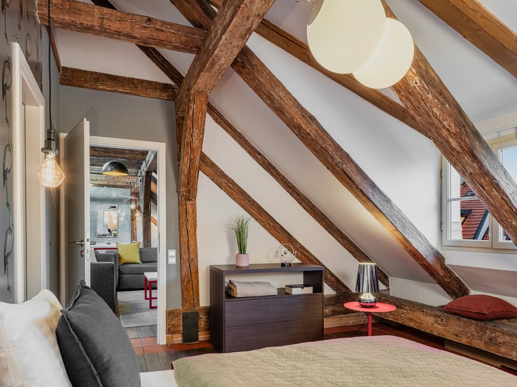 4 Arts Apartments by Adrez 18