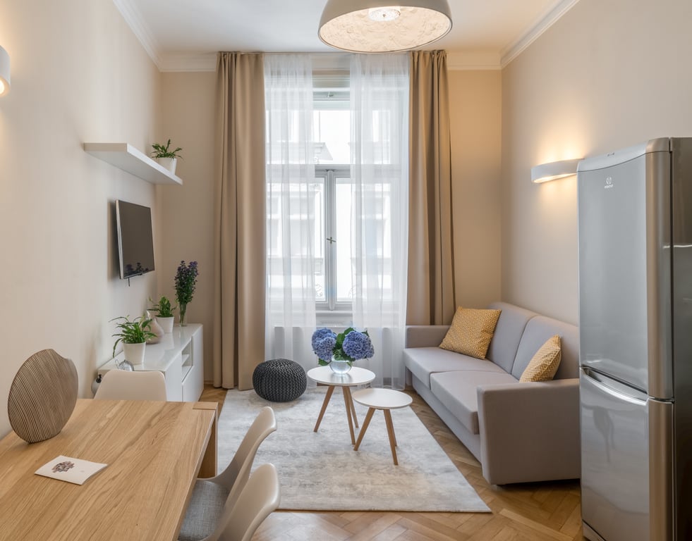 One Bedroom Apartment Mordecai