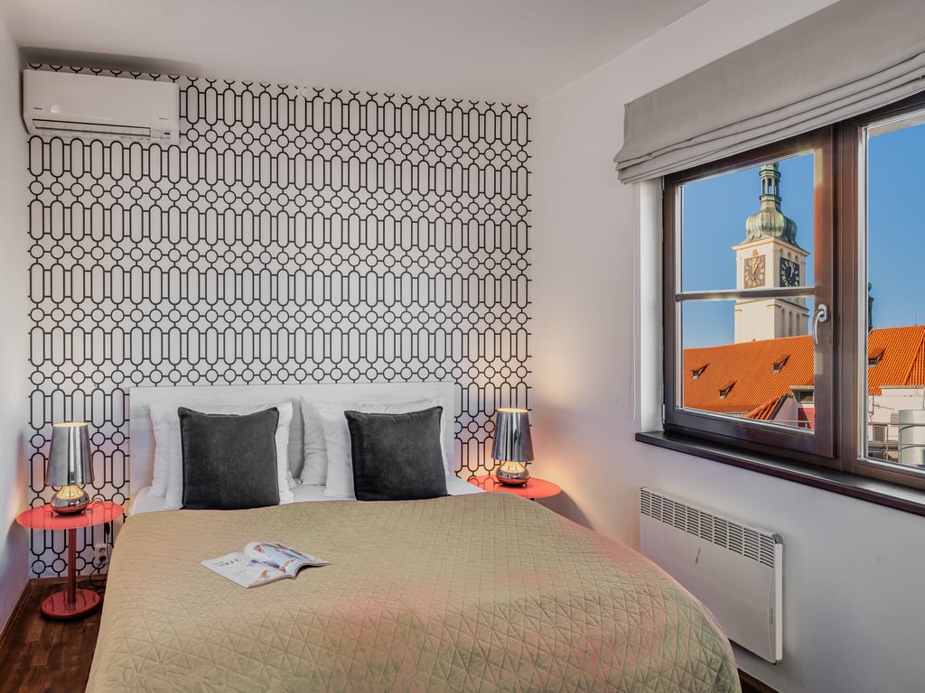 Mezonetový loft K. Čapek se střešní terasou