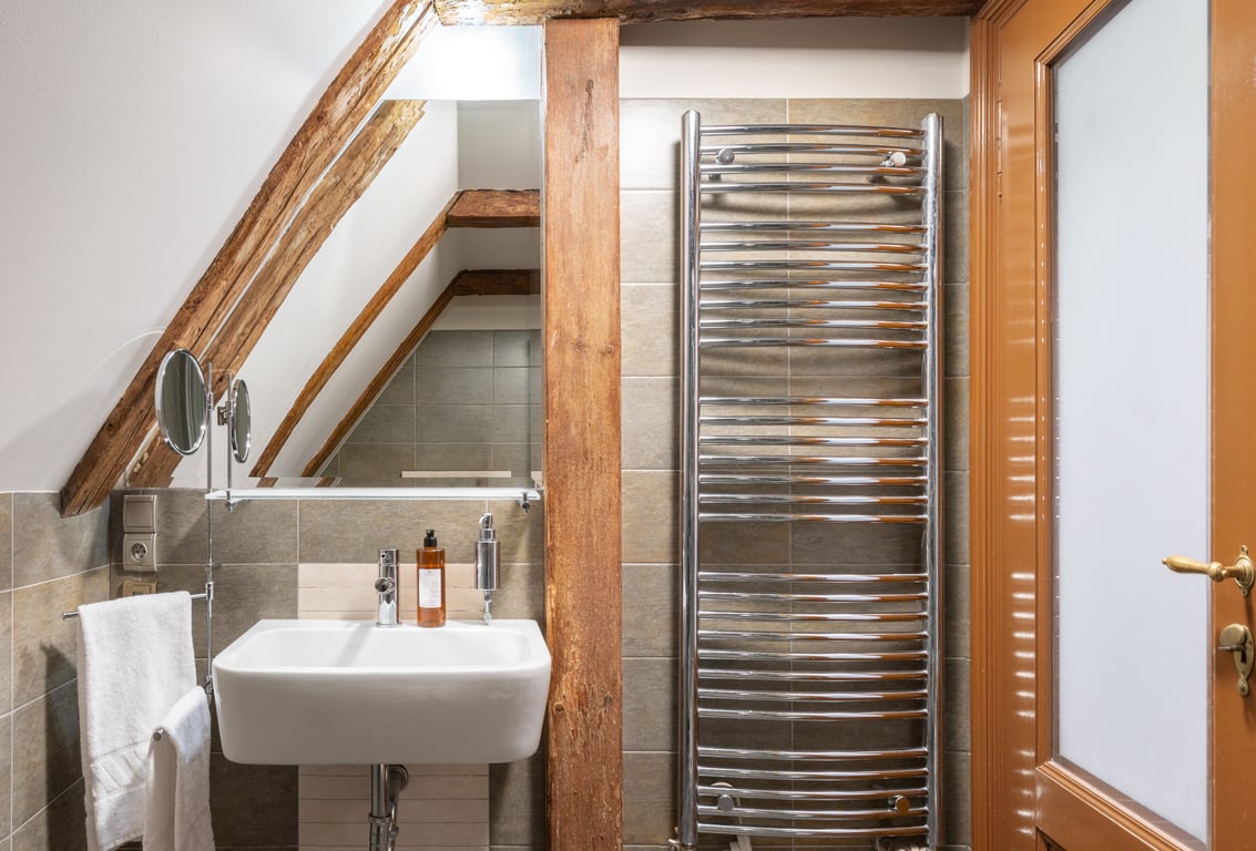 3 Epoques Apartments by Adrez 23