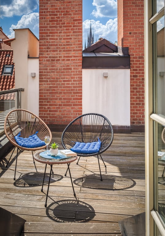 Studio mit Terrasse