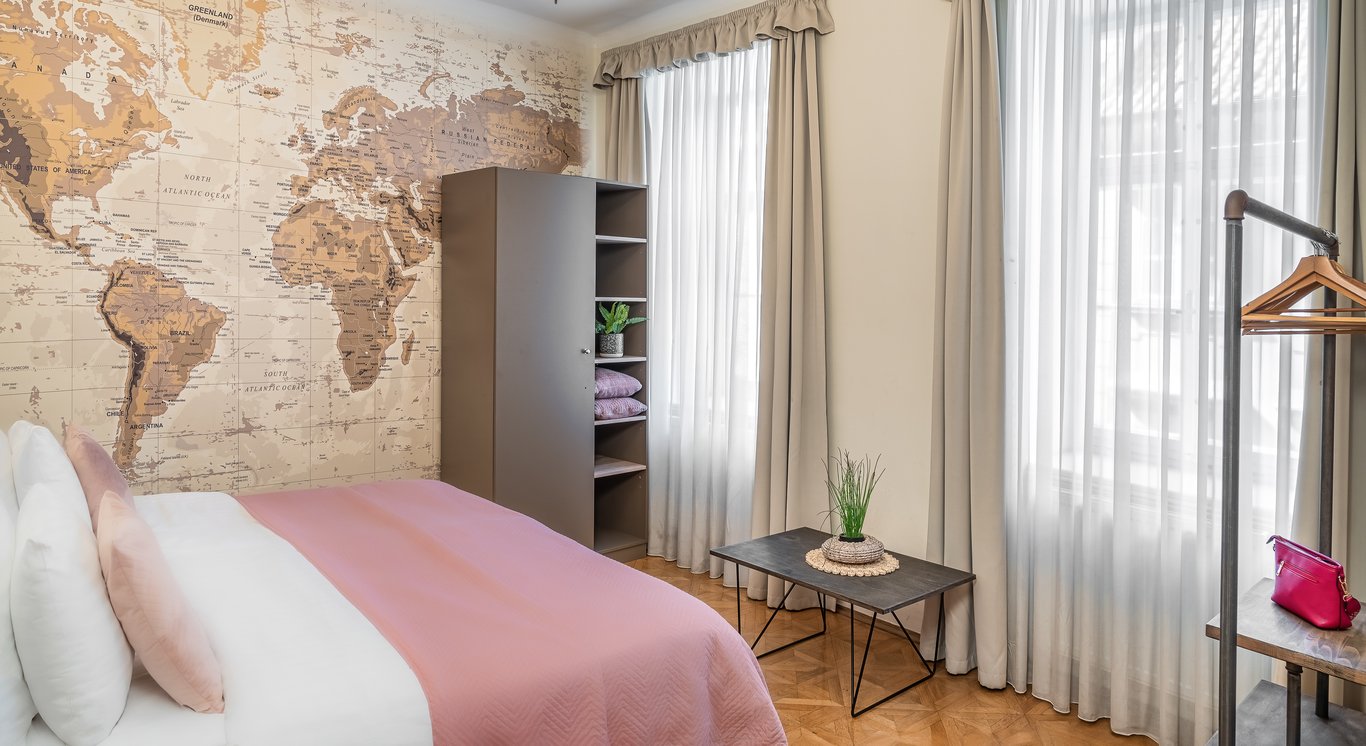 6 Continents Apartments by Adrez 10