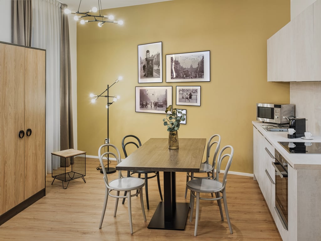 VN48 Suites by Adrez 11