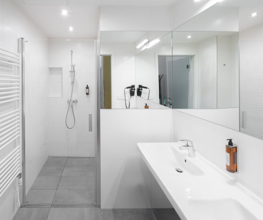 Two Bedroom Apartment with Balcony