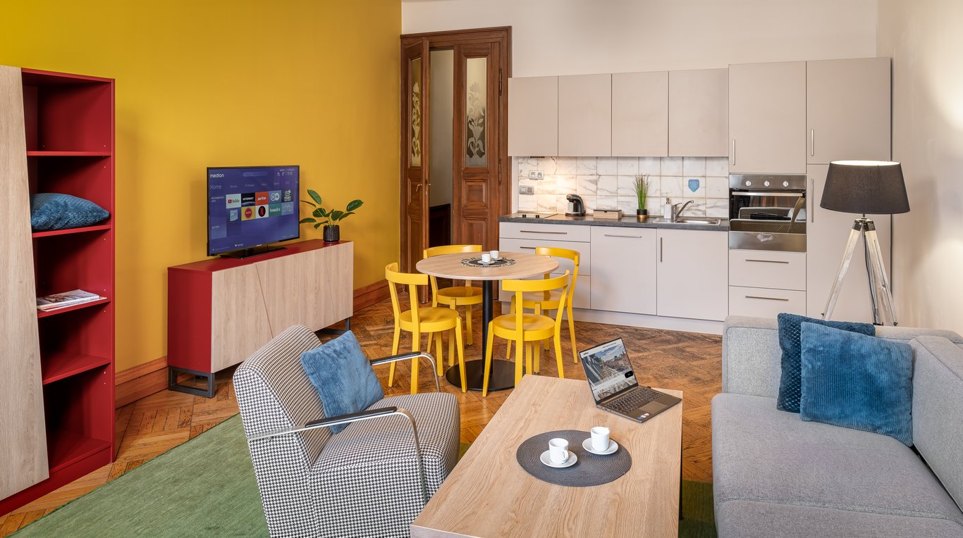 One Bedroom Apartment