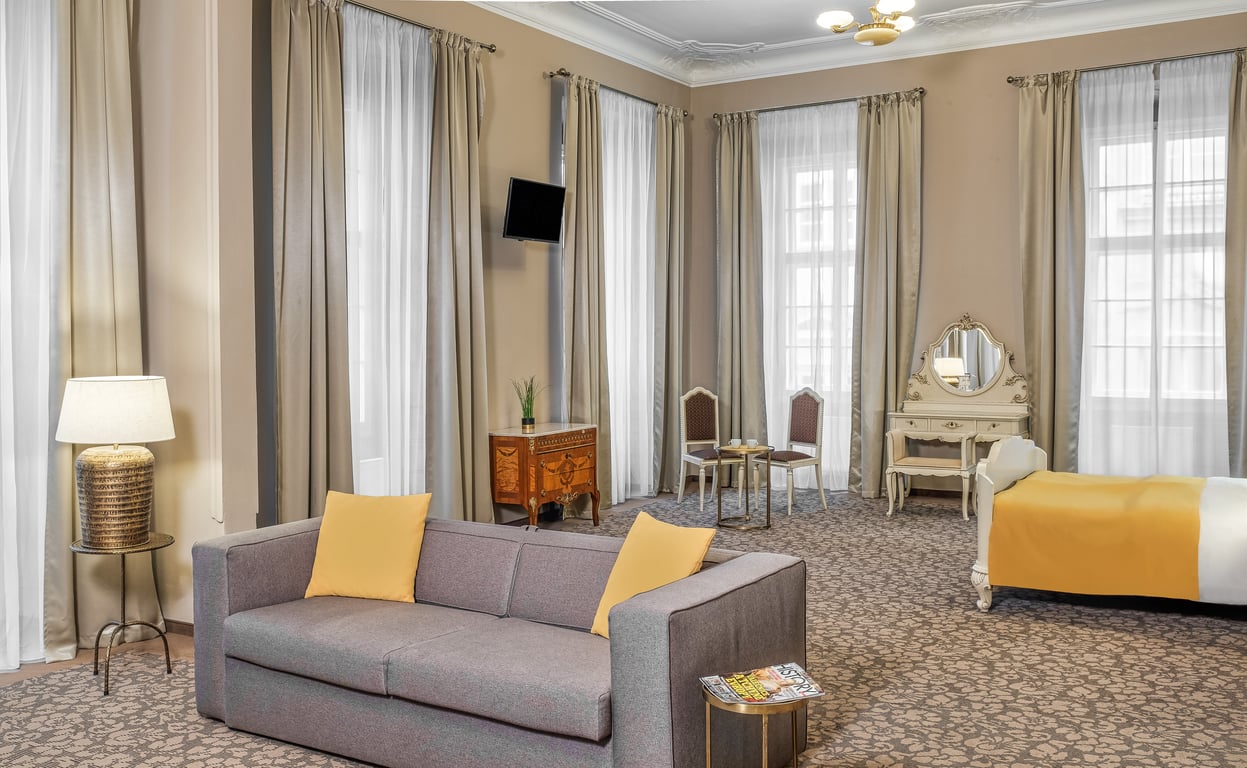 Hotel "Palác U Kočků" by Adrez, Palace At the Cats 13