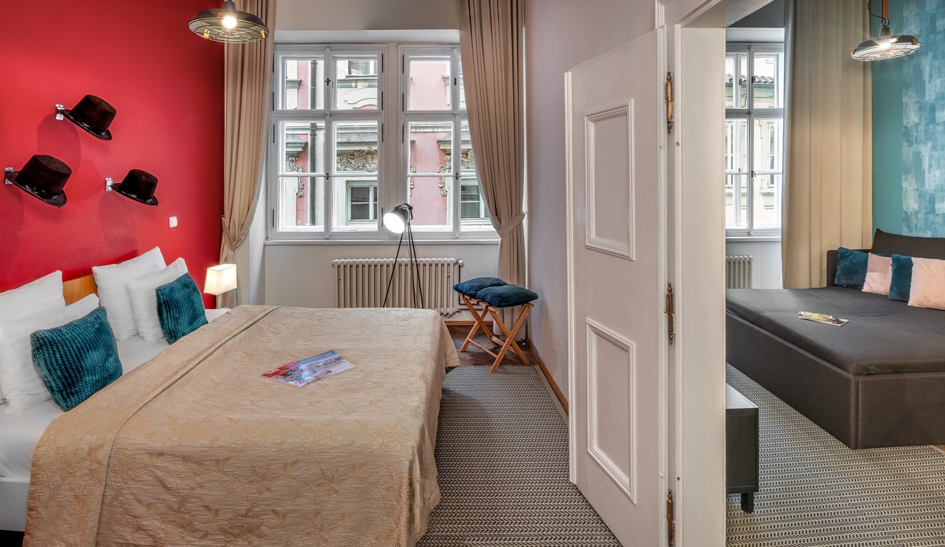 One Bedroom Apartment