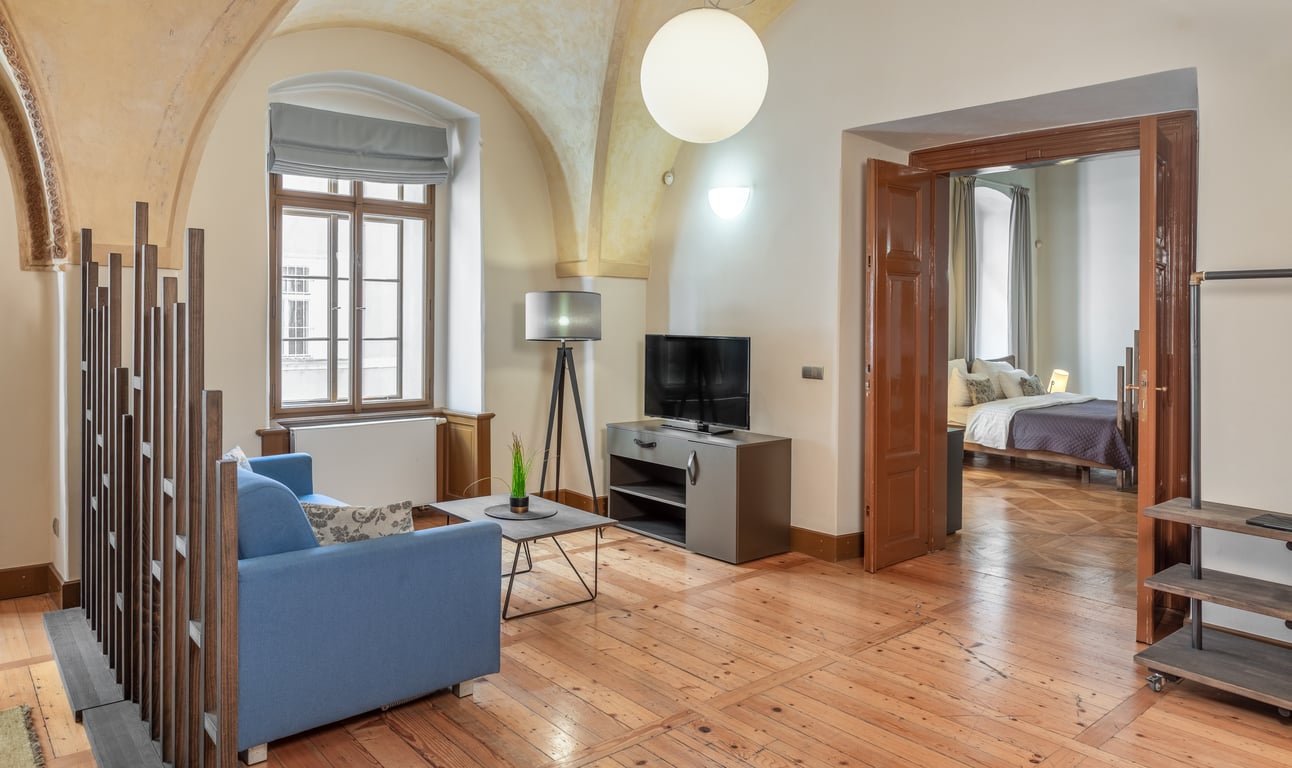 3 Epoques Apartments by Adrez 10
