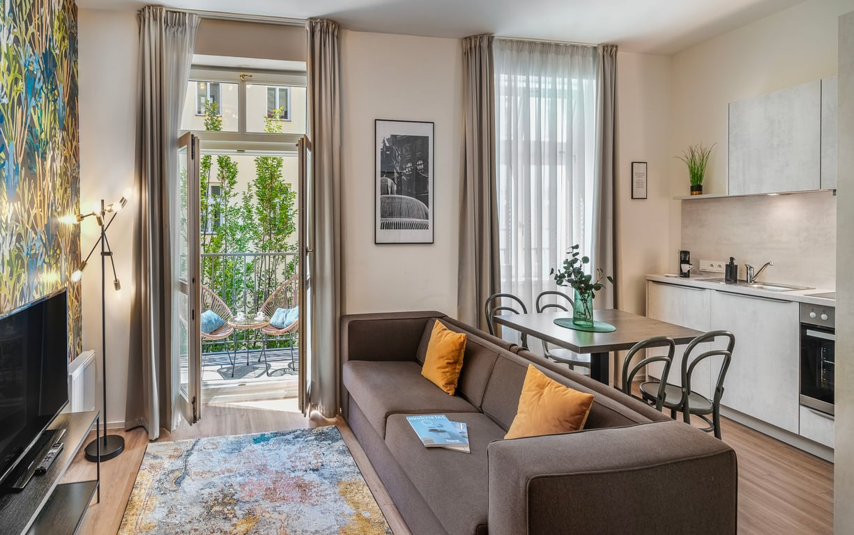 VN48 Suites by Adrez 52