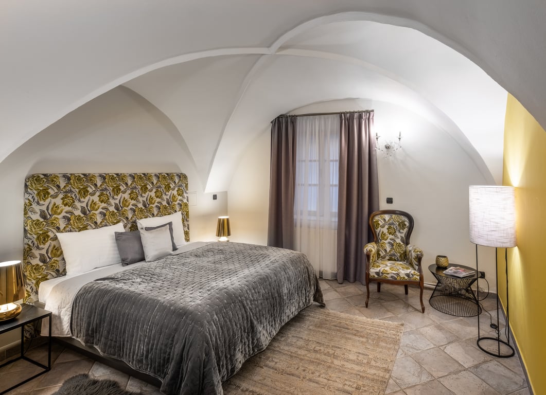 Chateau 9 Apartments by Adrez 32