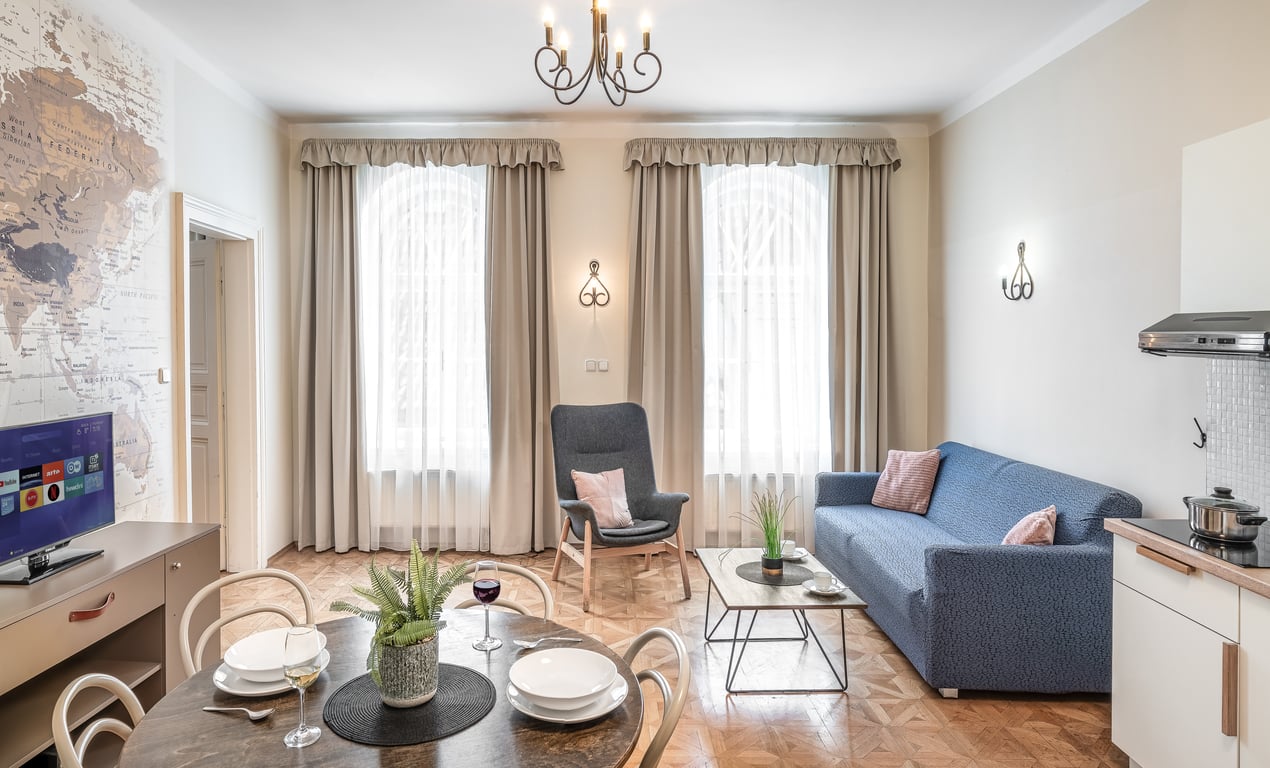 6 Continents Apartments by Adrez 12