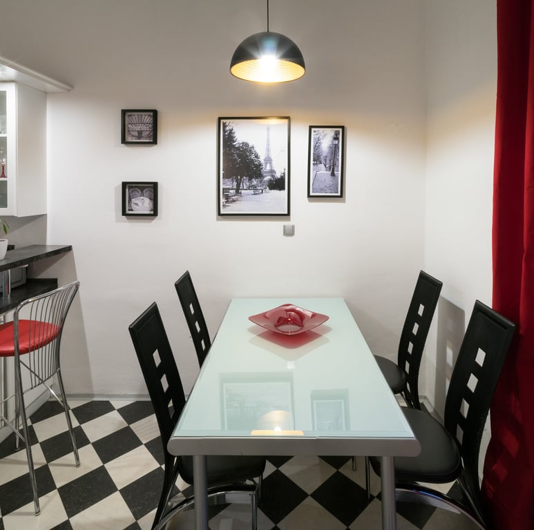 One Bedroom Apartment with Terrace Julie