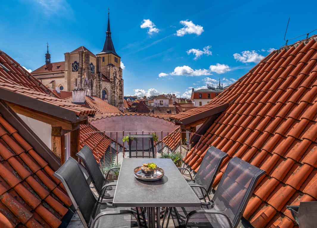 Apartmán se dvěma ložnicemi a terasou