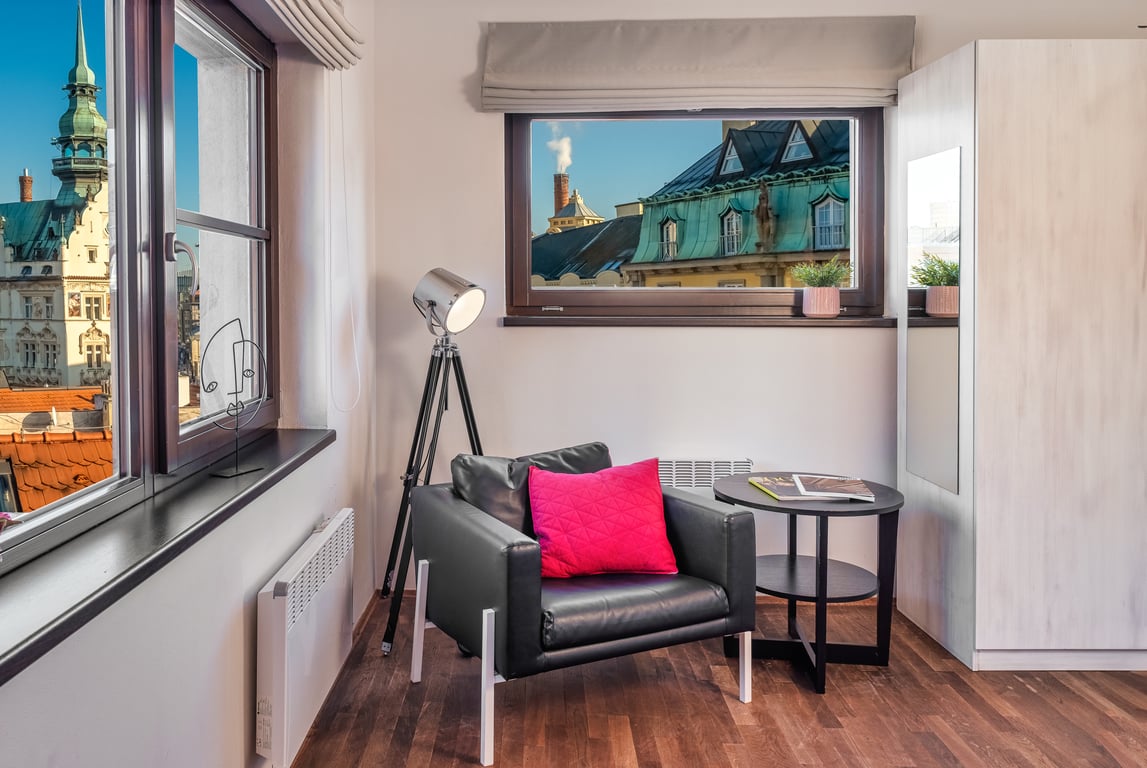 Mezonetový loft K. Čapek se střešní terasou