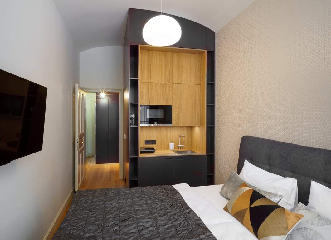MN6 Luxury Suites by Adrez 34