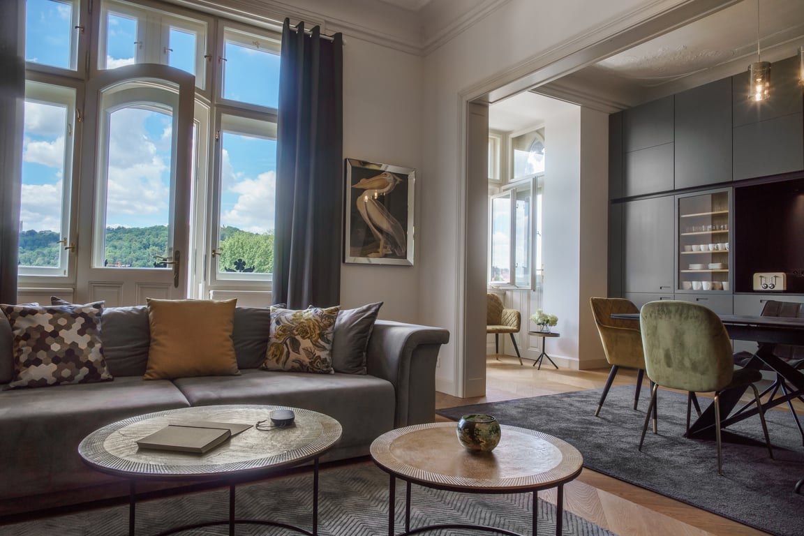 Apartmán se třemi ložnicemi a balkonem