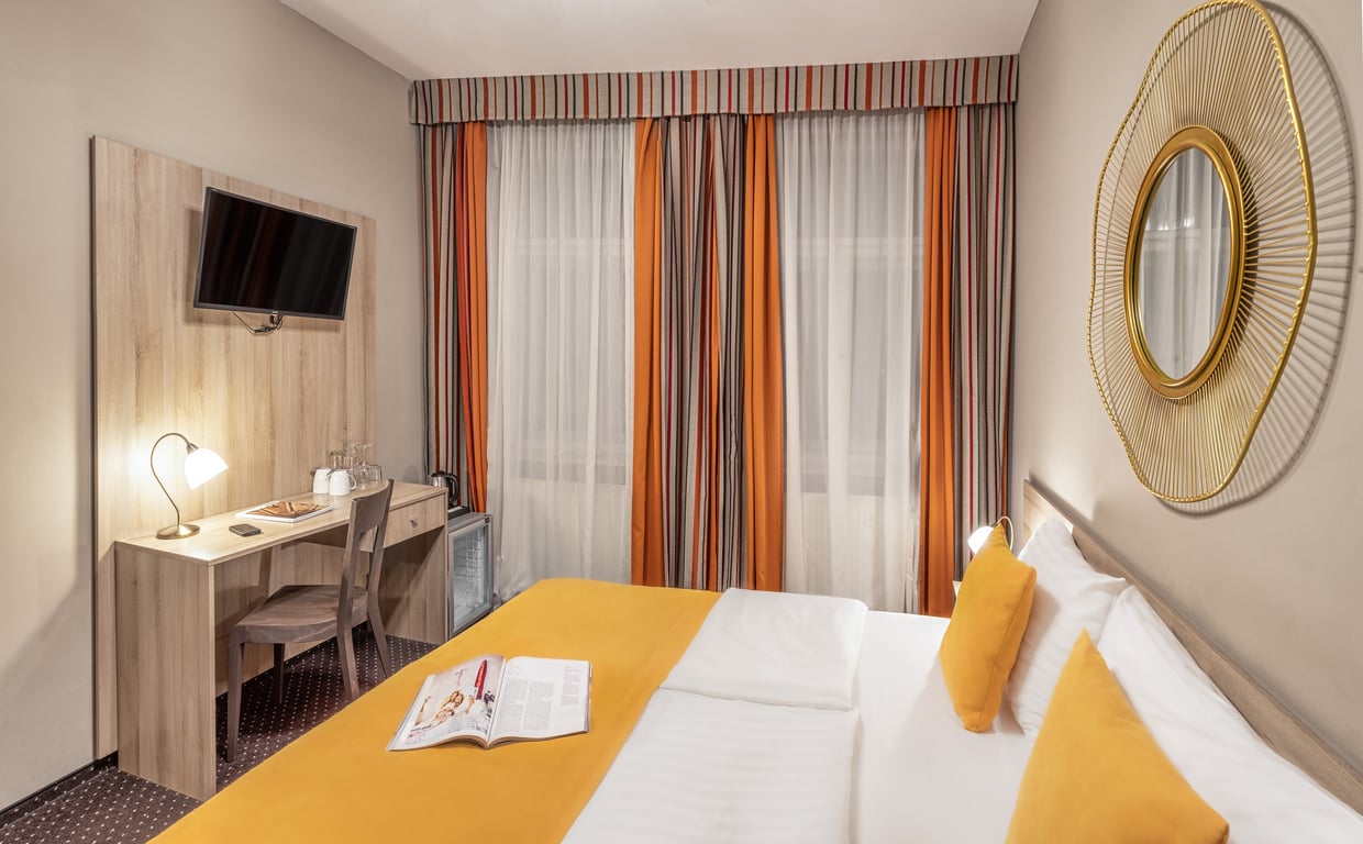 Hotel "Palác U Kočků" by Adrez, Palace At the Cats 30