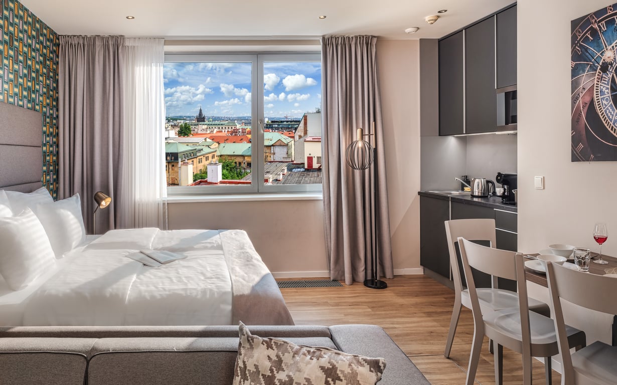 VN17 Rooftop Suites by Adrez 30