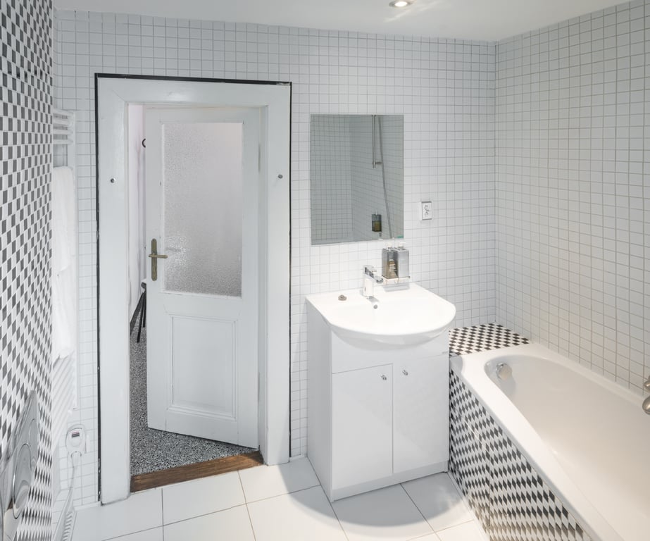 One Bedroom Apartment Marcus