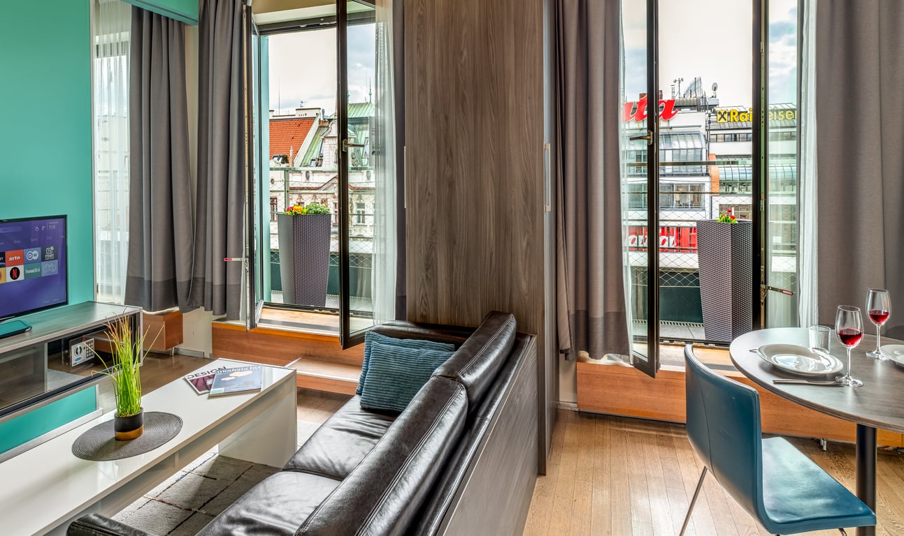 VN3 Terraces Suites by Adrez 4