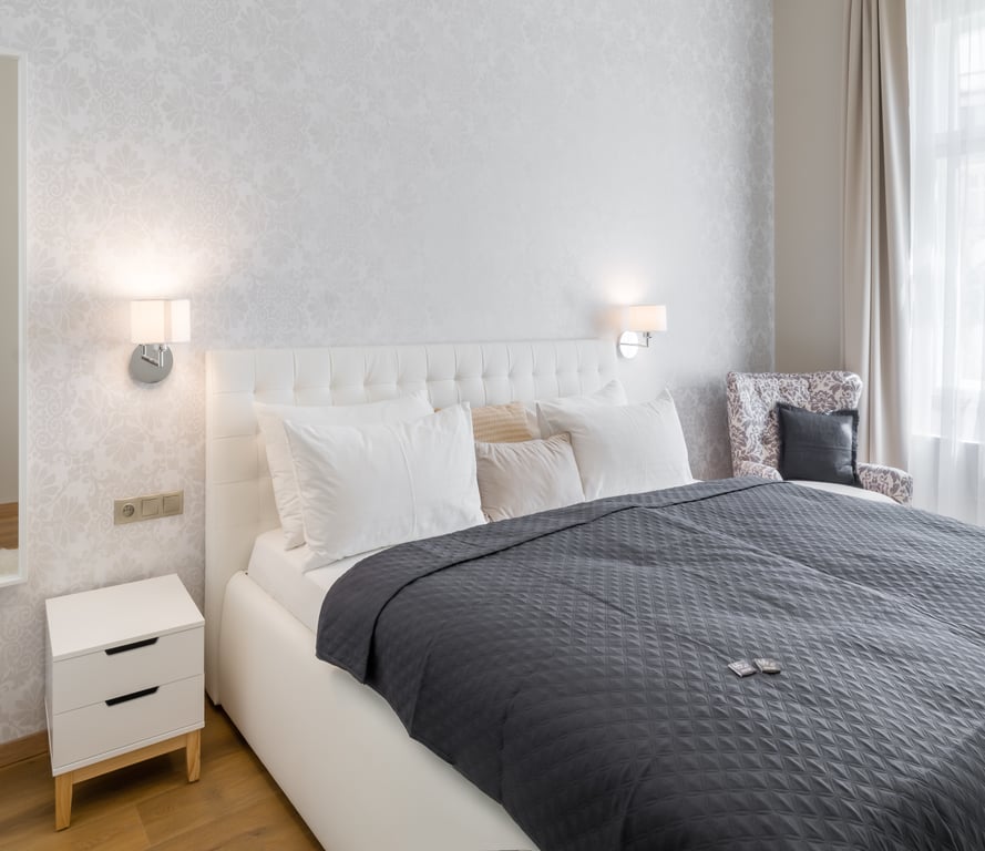 One Bedroom Apartment Mordecai