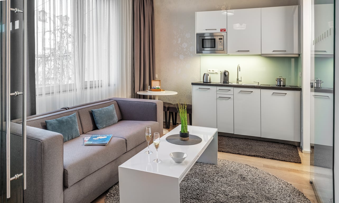 VN3 Terraces Suites by Adrez 17