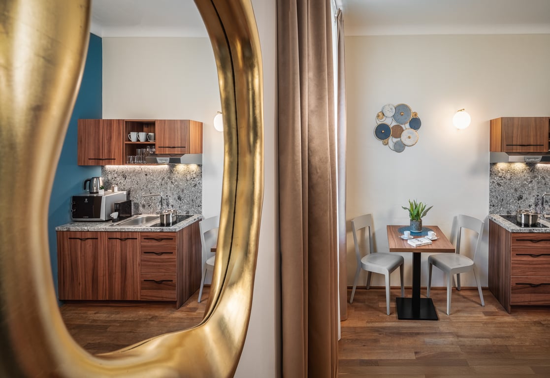 Golden Angel Suites by Adrez 21