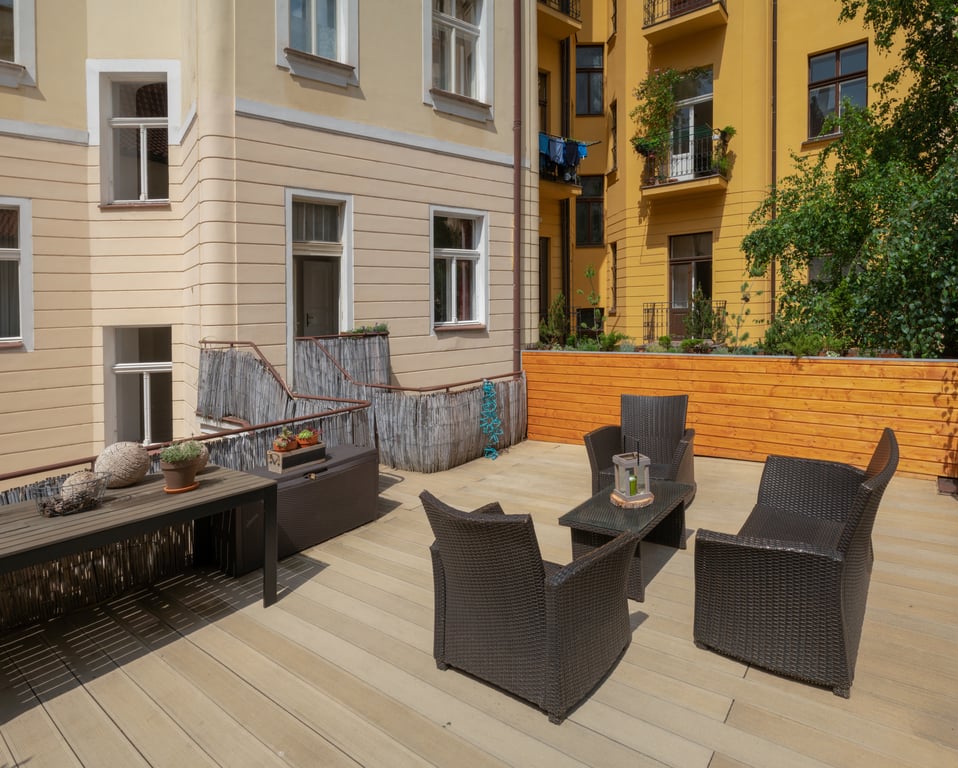 Mordecai 12 Apartments by Adrez 19