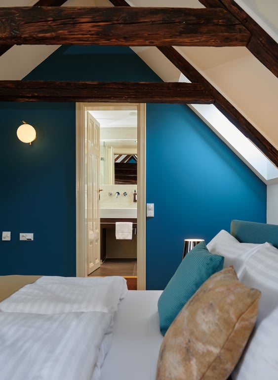 Dachgeschoss-Maisonette-Apartment mit einem Schlafzimmer