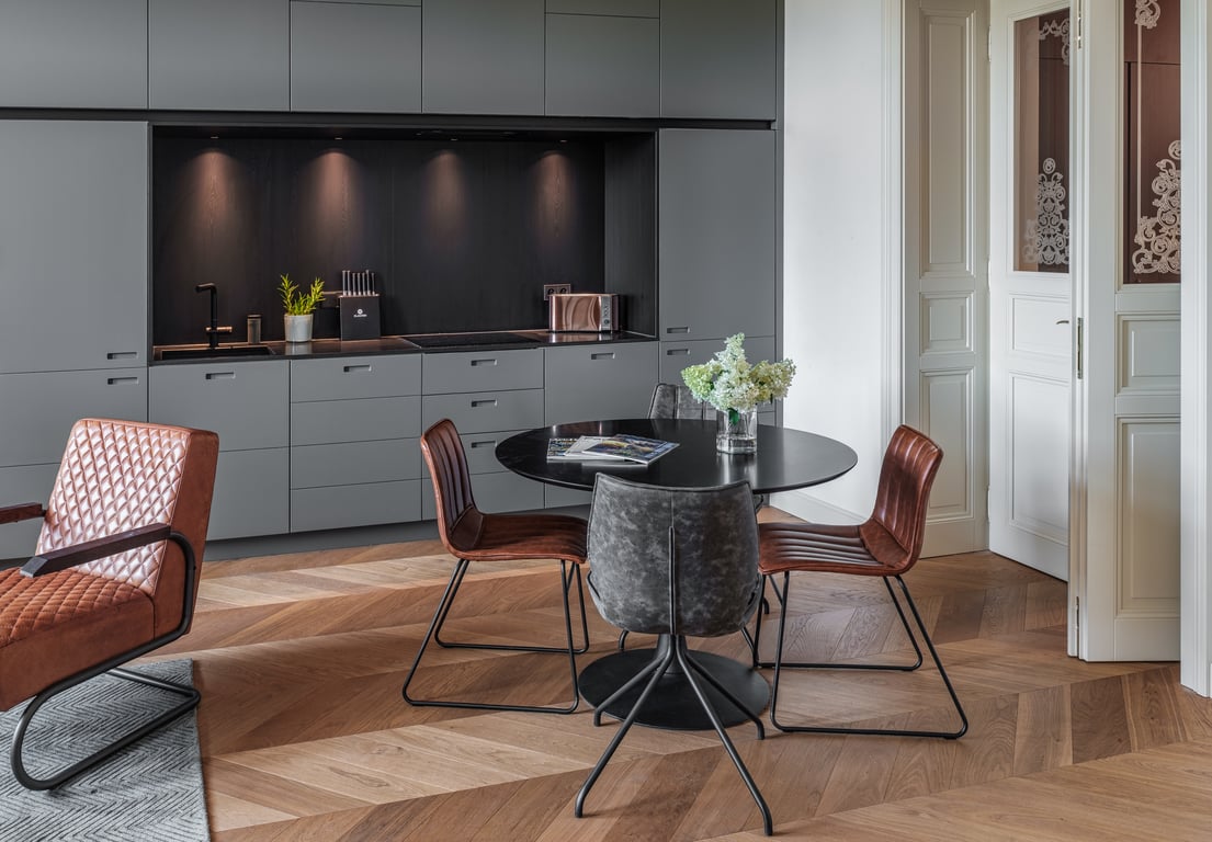 Apartmán se dvěma ložnicemi a balkonem